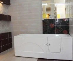 Azura Home Design Baignoire à porte EULALIE - 150cm* Baignoire À Porte