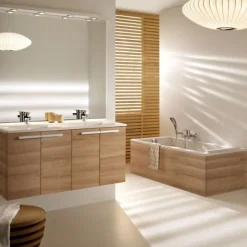 Jacob Delafon Baignoire bain douche Struktura compacte Acrylique renforcé 170 x 70* Baignoire Droite