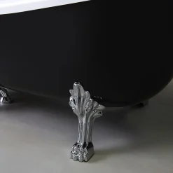 Kiamami Valentina Baignoire Classique Noire Et Blanche Avec Pieds Argentés Romantica