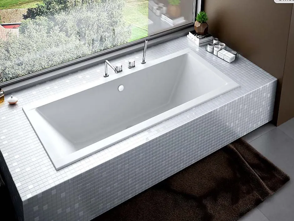 Besco Baignoire rectangulaire - 175 x 80 cm - avec Habillage - Pieds - Vidage Chrome - QUADRO SLIM