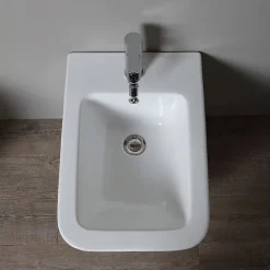 Kiamami Valentina Bidet Suspendu En Céramique Blanche - Rock
