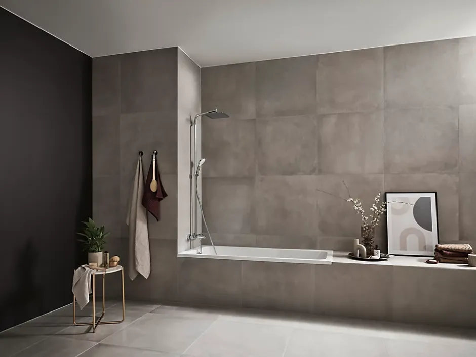 Hansgrohe Colonne de bain/douche thermostatique avec pommeau + douchette 2 jets + flexible + barre réglable, chrome, Crometta E