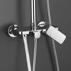 Kibath Colonne de douche carrée extra-longue DUA, 100-150 cm, finition chrome poli, en laiton* Colonne De Douche Mécanique