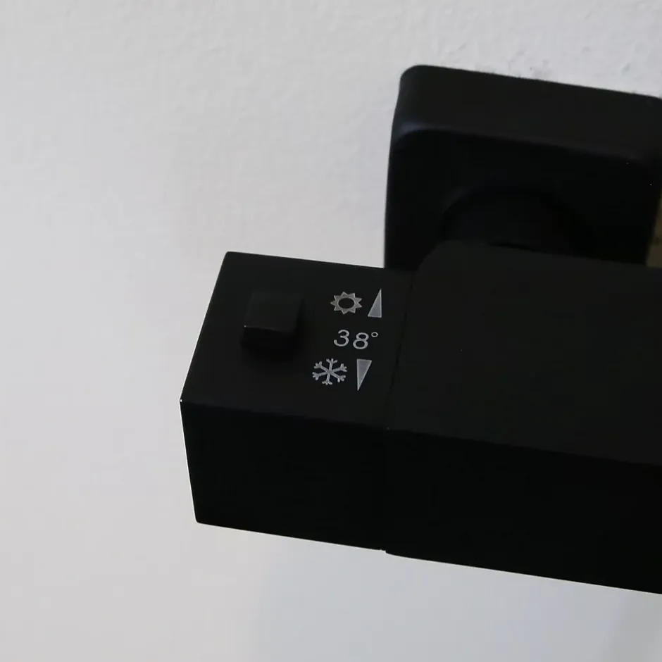Essebagno Colonne de douche carrée thermostatique noire Square II