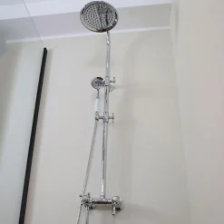 Essebagno Colonne de douche chromée avec mitigeur mécanique Leeds