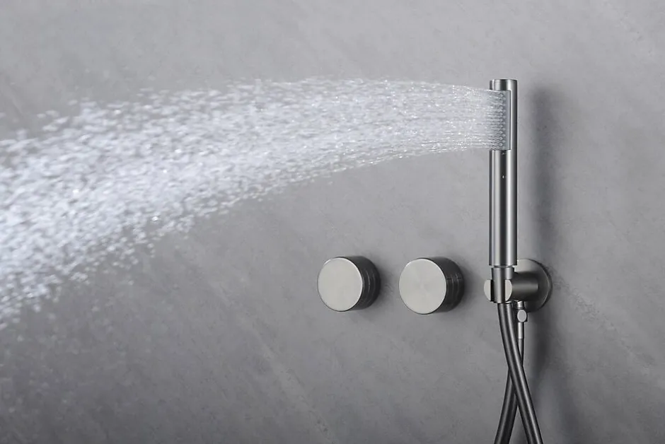 Hudor Composition de douche SC64 en laiton gun black collection Permesse