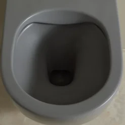 Planète Bain Cuvette WC suspendu gris mat 54 cm sans bride fixations invisibles - Cyrus