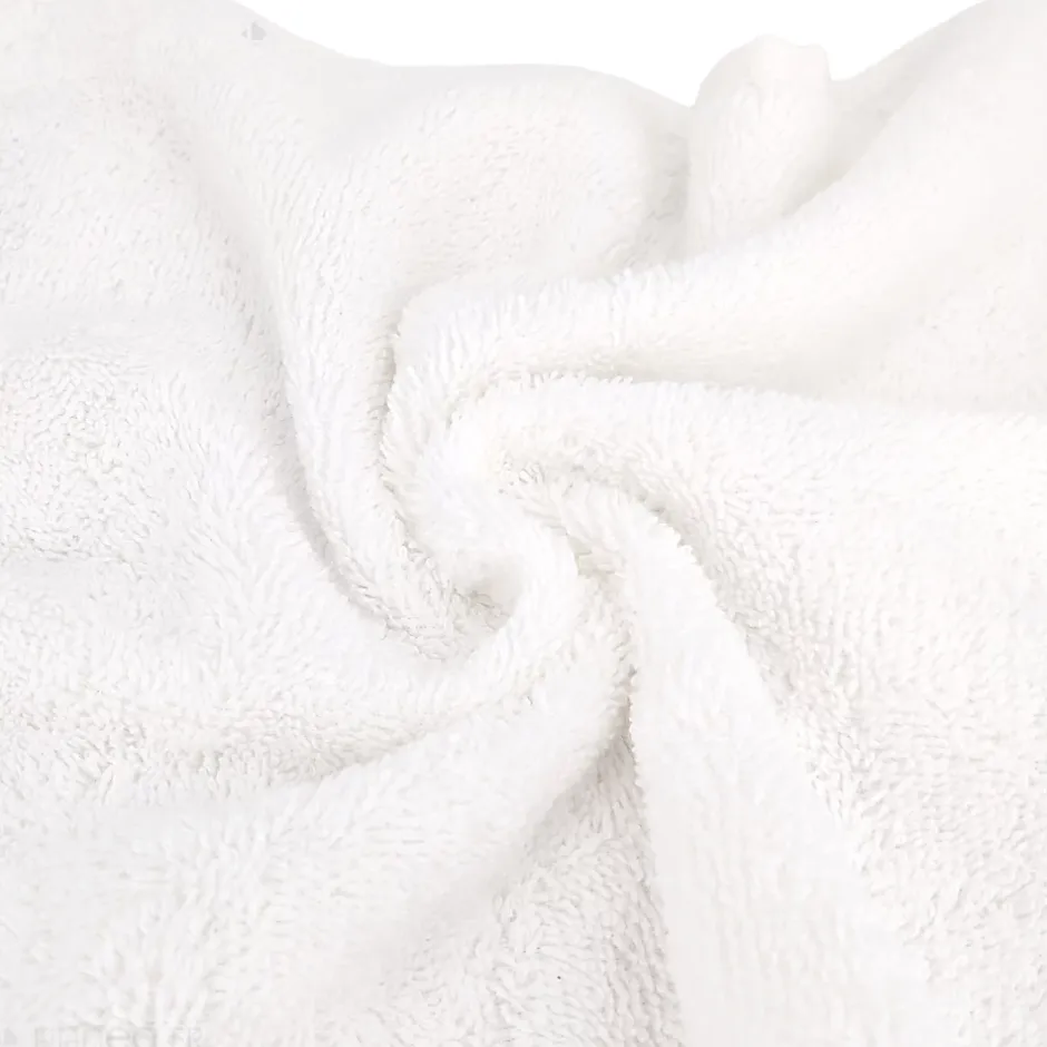 Linnea Drap de bain 100x150 cm EFFICIENCE PURE blanc White* Serviette De Bain