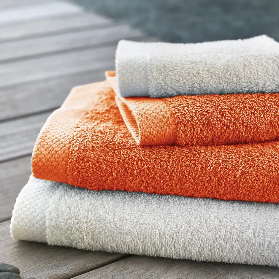 Linnea Drap de bain 100x150 cm PURE Orange Butane 550g/m2* Serviette De Bain