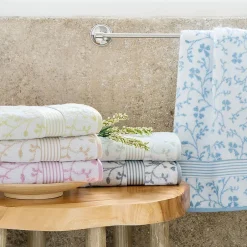 Linnea Drap de douche 70x140 cm VINTAGE FLORAL Vert 550g/m2* Serviette De Bain