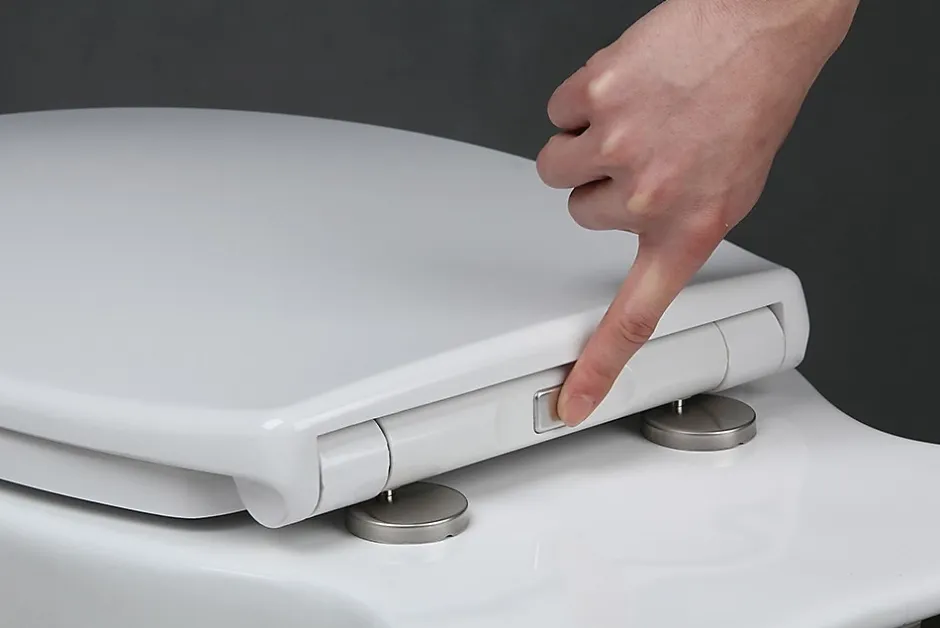 Idevit Abattant WC à fermeture douce Softclose adaptable sur la plupart des cuvettes, blanc (EASY2244)* Abattant Wc