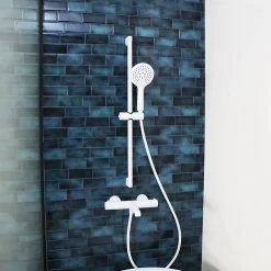 Essebagno Kit de douche avec barre + douchette 3 jets, blanc, Luisa* Colonne De Douche Sans Robinetterie|Pommeau De Douche, Flexible Et Barre De Douche