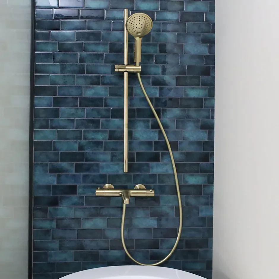 Essebagno Kit de douche sans robinetterie avec douchette 3 jets + flexible + barre réglable, doré, Luisa* Colonne De Douche Sans Robinetterie