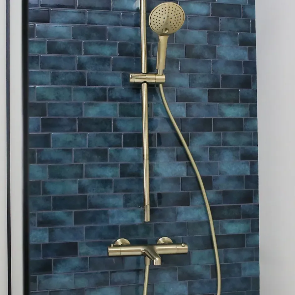Essebagno Kit de douche sans robinetterie avec douchette 3 jets + flexible + barre réglable, doré, Luisa* Colonne De Douche Sans Robinetterie
