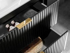 Vente-unique Meuble de salle de bain suspendu strié avec vasque à encastrer - Noir - 120 cm - ZEVARA* Meuble Vasque