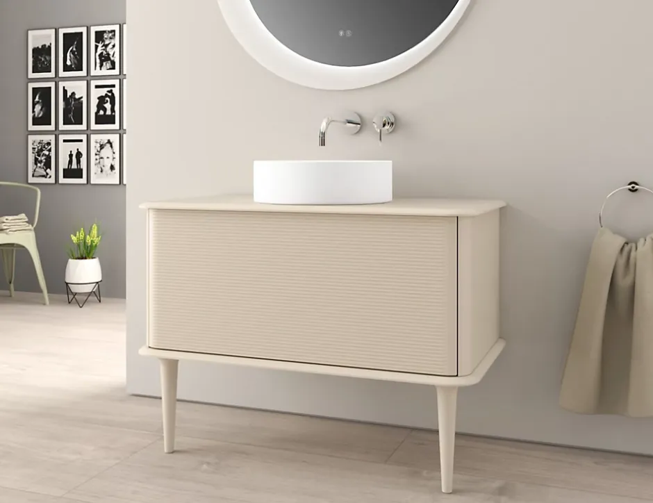 Baden Meuble sous-vasque à suspendre l.95 cm avec plan de toilette, vasque à poser et pieds H.29 cm, beige coton, Idra