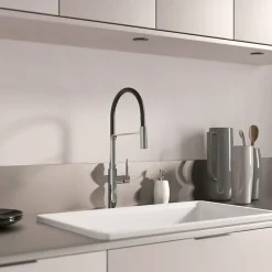 Kramer Mitigeur de cuisine chromé et noir avec douchette Groupe Swan