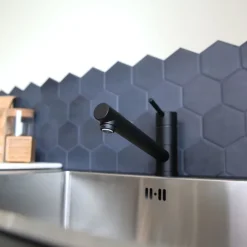 Essebagno Mitigeur de cuisine noir Tubic