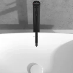 Villeroy & Boch Mitigeur lavabo droit surélevé VILLEROY ET BOCH Dawn sans tirette Noir mat* Accessoire De Robinet
