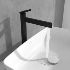 Villeroy & Boch Mitigeur lavabo droit surélevé VILLEROY ET BOCH Dawn sans tirette Noir mat* Accessoire De Robinet