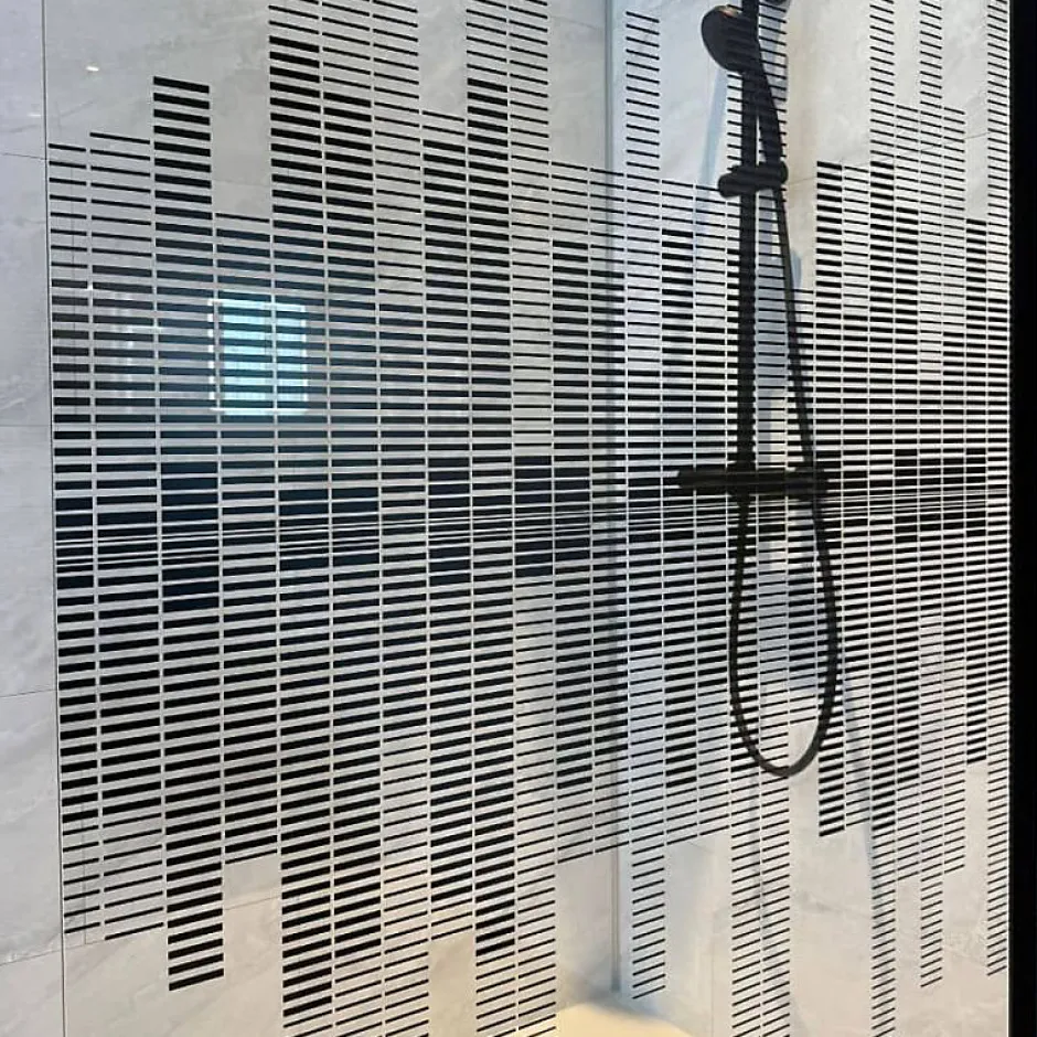 Cuisibane Paroi de douche fixe 110 cm x 200 cm motif MANHATTAN - Verre 8 mm