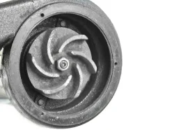 Geko Pompe WQD 550W Pour Eaux Sales En Nickel Avec Déchiqueteur Et Flottant