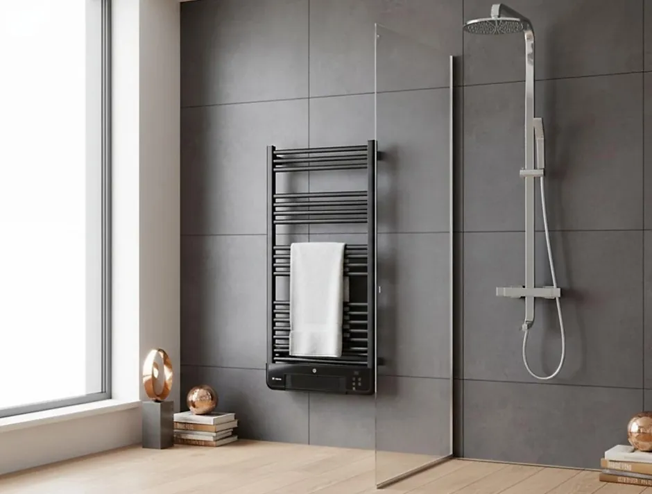 Purline Radiateur sèche-serviettes avec chauffage intégré et contrôle WiFi