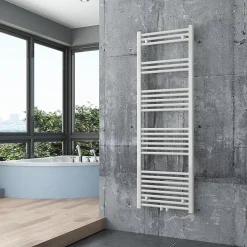 Bernstein Radiateur sèche-serviettes 150x50cm design salle de bain en laiton, Blanc, R18W, Avec porte-serviette droit + kit connexion blanc
