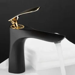 Rea Robinet de lavabo Orbit black gold low