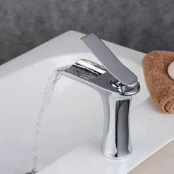 Kroos Robinet Mitigeur chromé en cascade pour lavabo