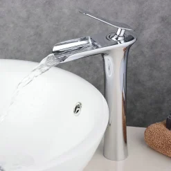 Kroos Robinet vasque jet cascade, style contemporain - Chromé* Robinet Lave-Mains