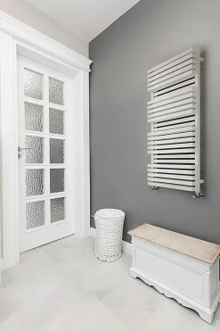 Matisere Sèche-serviette électrique blanc de 1185mm de haut et 600mm de large - 1200 Watt - QUA1185/600BSOAE8B