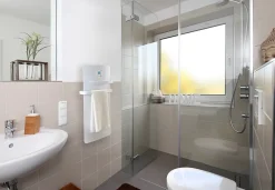 Noirot Sèche-serviettes électrique à inertie sèche Anuri blanc 500W + soufflerie 700W