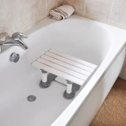 Aidapt Siège de bain en plastique Medina - Hauteur 15 cm - Blanc VR127