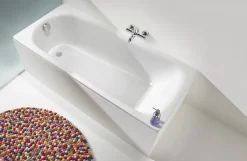 Swiss Aqua Technologies By Kaldewei Vivien 150 x 70 cm Baignoire gain de place 82 L en acier émaillé, sans pieds, blanc* Baignoire Droite